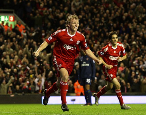 博主：古加凌晨离开北京，国安工作人员及部分北京球迷送机（博主称古加凌晨启程离京，国安工作人员与部分北京球迷到场送别）