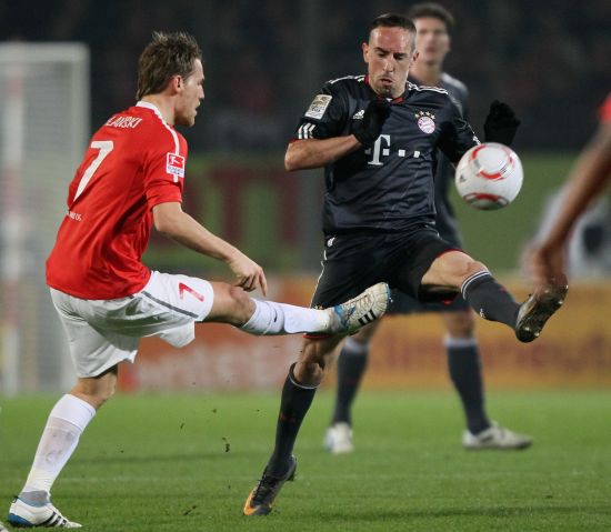 U16国少后卫李钧鹏：非常自豪能代表国家征战比赛（U16国少后卫李钧鹏：能为国出战倍感荣光）