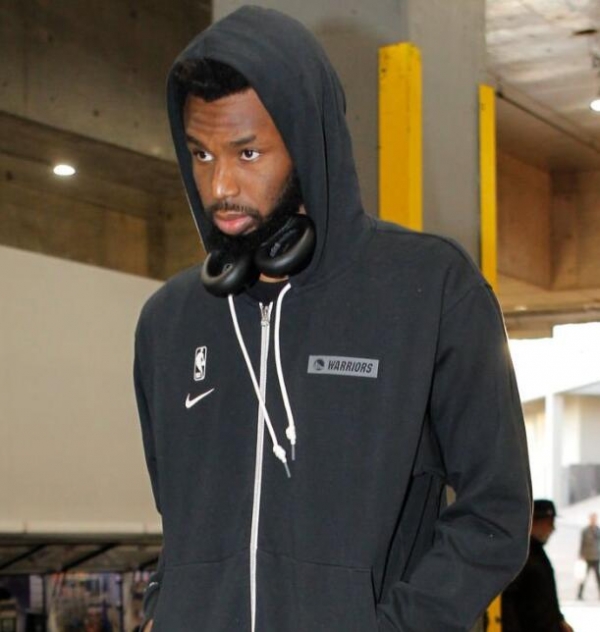 痛失好局，58岁老将三浦知良效力球队面临降入日本地区联赛风险（功亏一篑，58岁三浦知良所在球队恐跌入日本地区联赛）