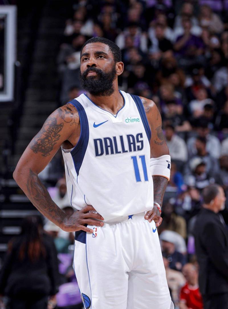 科尔：库明加可以出战对阵魔术的比赛，霍福德将继续缺席（科尔确认库明加战魔术，霍福德继续缺阵）