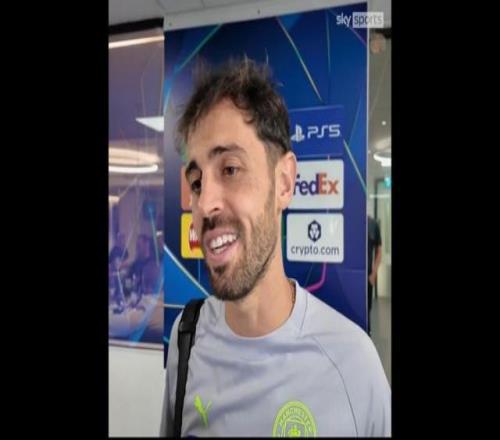 西媒：莫德里奇渴望在皇马结束职业生涯，主动提出过不同降薪方案（西媒称莫德里奇希望在皇马谢幕，曾主动递交多种降薪方案）