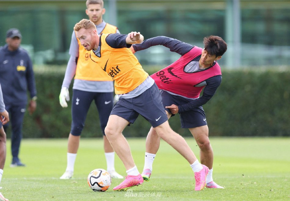 非洲杯冠军热门遭遇爆冷（非洲杯夺冠热门爆冷落败）