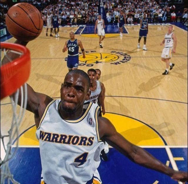 各取所需？美媒对比：波特25.6+7.3+3.2 VS 卡约11.4+3.4+2.2（美媒横评：波特25.6+7.3+3.2 VS 卡约11.4+3.4+2.2，谁更契合需求？）