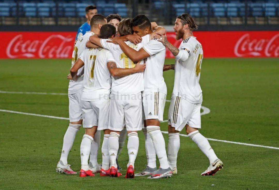 世体：小西蒙尼遭毕包球迷严重辱骂，已被西甲联盟记录在案（世体：小西蒙尼遭毕尔巴鄂球迷严重言语攻击，西甲方面已备案）