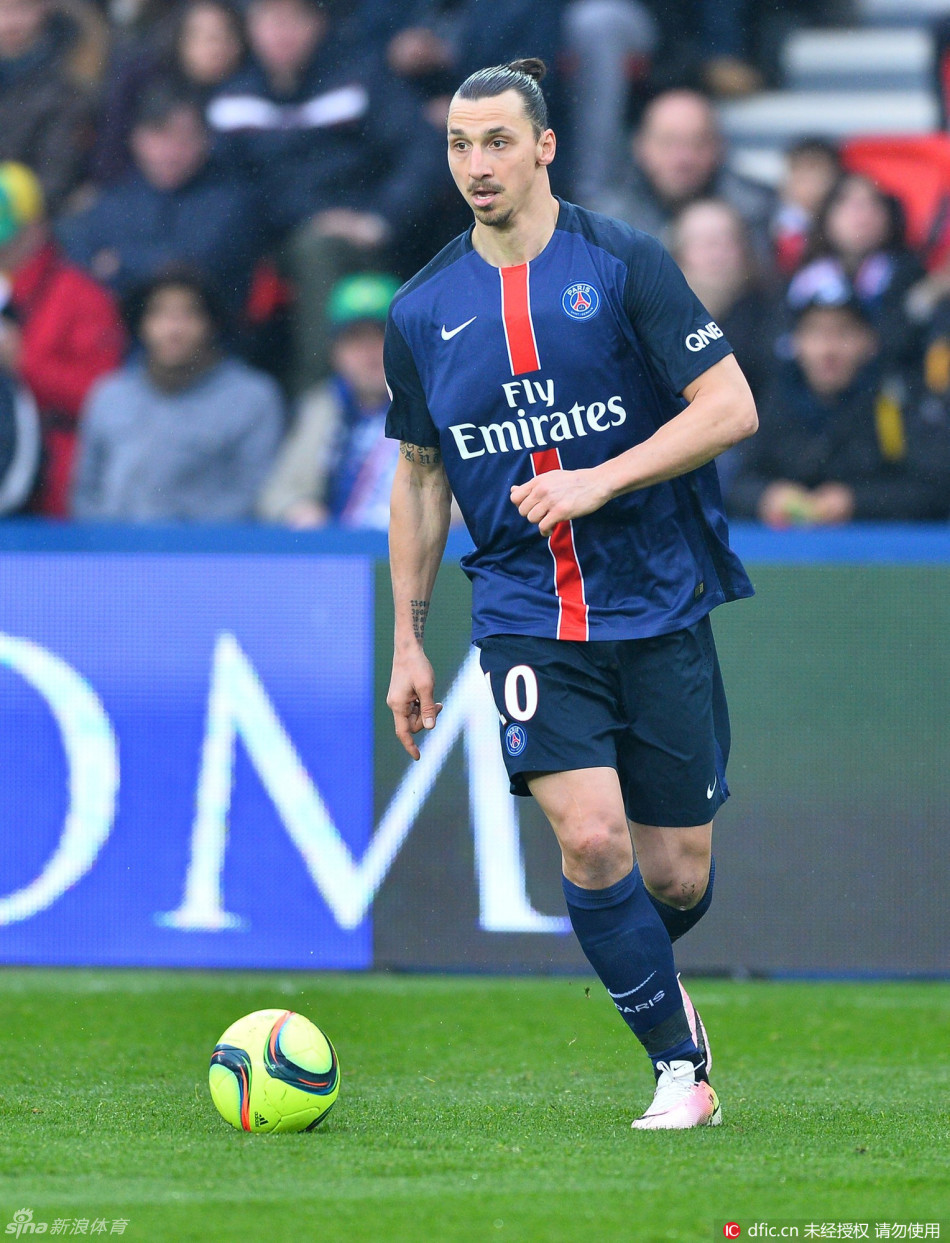 每体：已有不少后卫自荐租借巴萨，但巴萨觉得他们实力不够（每体：多名后卫愿租借投巴萨，俱乐部评估其能力仍不足）