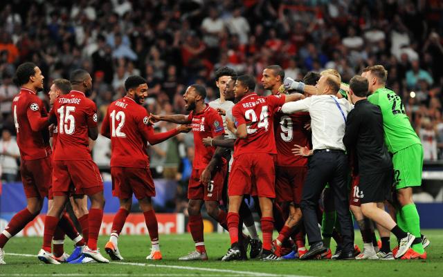 哈曼：斯洛特的利物浦生涯接近尾声，我猜红军已和克洛普对话（哈曼：斯洛特在利物浦的执教临近终点，红军或已与克洛普接洽）