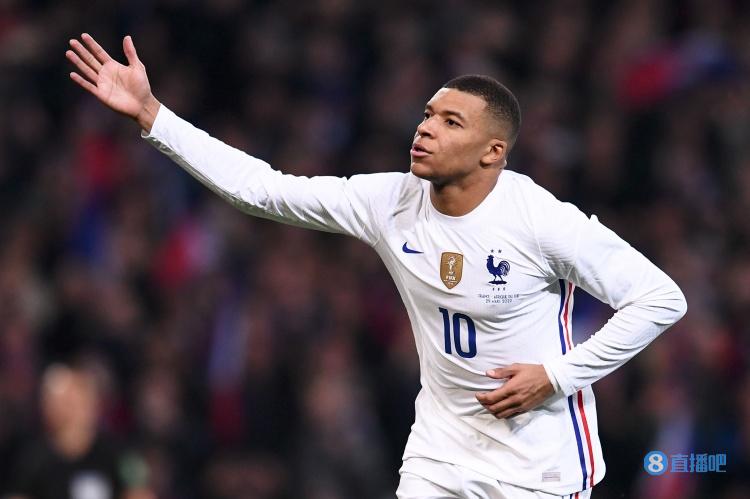 英超3-1大冷门！11.4亿豪门轰然倒下 升班马终结4连败逃离降级区（英超3-1爆冷！总身价11.4亿豪门倒下，升班马止住四连败跃出降级区）